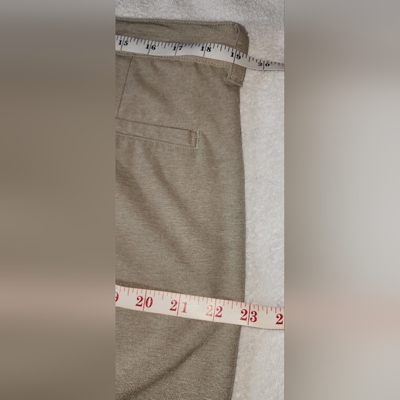 Ben Hogan Performance Men's Khaki Golf Shorts Size 36 - Picture 4 of 6